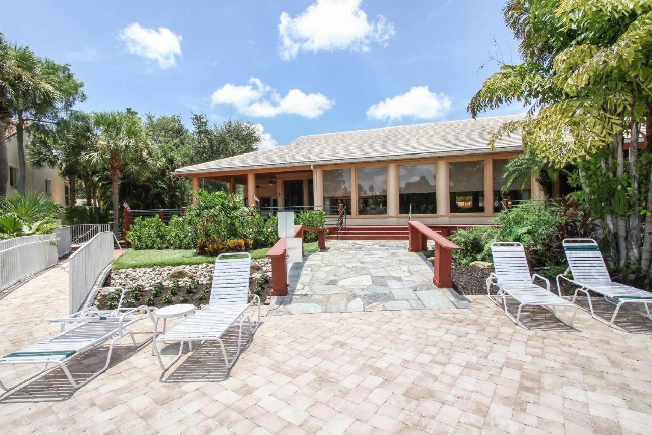 Falling Waters Naples Exterior foto